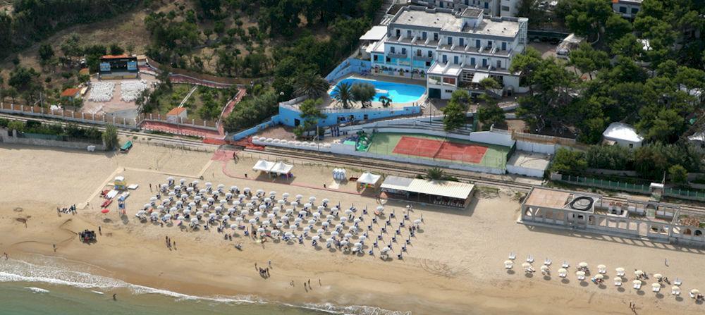 Hotel Baia Santa Barbara Rodi Garganico Exterior foto