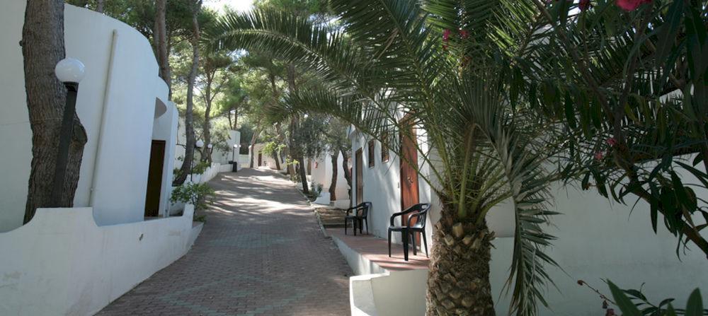 Hotel Baia Santa Barbara Rodi Garganico Exterior foto